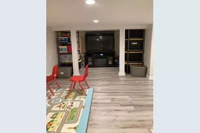 21 Civic Pl, Bloomfield, NJ 07003 - Photo 14