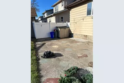 21 Civic Pl, Bloomfield, NJ 07003 - Photo 24