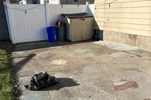 21 Civic Pl, Bloomfield, NJ 07003 - Photo 24