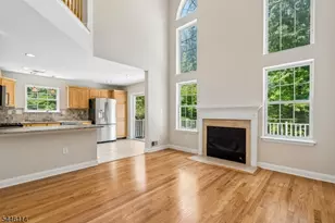 124 Constitution Way, Bernards Township, NJ 07920 - Photo 6