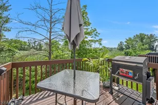 19 Gordon Cir, Parsippany, NJ 07054 - Photo 24