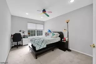 19 Gordon Cir, Parsippany, NJ 07054 - Photo 16