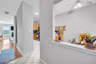 19 Gordon Cir, Parsippany, NJ 07054 - Photo 6