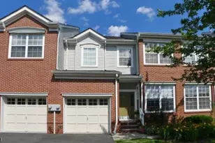 19 Gordon Cir, Parsippany, NJ 07054 - Photo 1
