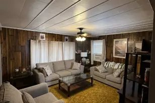9 Chestnut St, Sussex, NJ 07461 - Photo 2