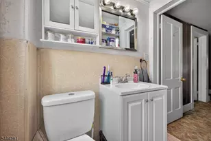 9 Chestnut St, Sussex, NJ 07461 - Photo 24