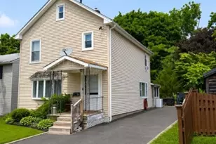 9 Chestnut St, Sussex, NJ 07461 - Photo 2