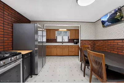 9 Chestnut St, Sussex, NJ 07461 - Photo 10
