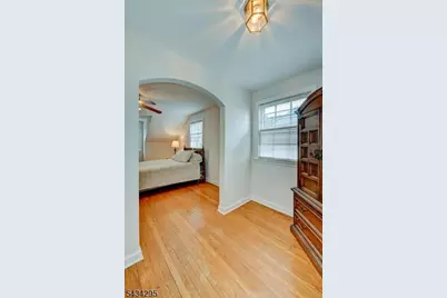 328 Plymouth Rd, Union Township, NJ 07083 - Photo 20