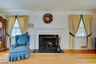 328 Plymouth Rd, Union Township, NJ 07083 - Photo 8