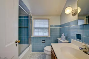 328 Plymouth Rd, Union Township, NJ 07083 - Photo 24