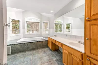 2 Echo Ln, Randolph Township, NJ 07869 - Photo 18
