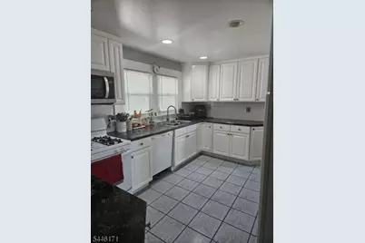 1657 W 3rd St, Piscataway Township, NJ 08854 - Photo 10