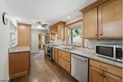 5 Greenwood Ave, Hopatcong, NJ 07874 - Photo 12