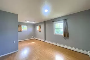 19 W Francis St, Woodbridge Township, NJ 08830 - Photo 10
