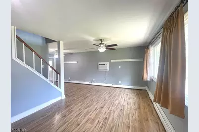 19 W Francis St, Woodbridge Township, NJ 08830 - Photo 2