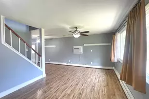 19 W Francis St, Woodbridge Township, NJ 08830 - Photo 2