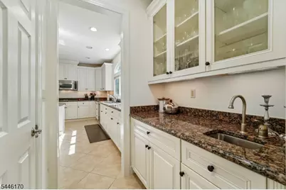 1 Roehm Ct, West Orange Township, NJ 07052 - Photo 6