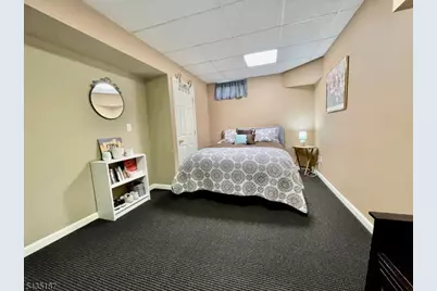 2 Hawthorne Pl, Bernards Township, NJ 07920 - Photo 16