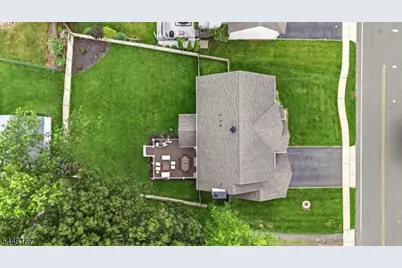 42 Evergreen Ave, Springfield, NJ 07081 - Photo 4