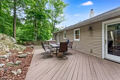 109 Valley View Trl, Sparta Township, NJ 07871 - Photo 20