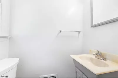 28 Southard Pl, Bernards Township, NJ 07920 - Photo 16