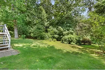 28 Southard Pl, Bernards Township, NJ 07920 - Photo 16