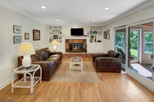 681 Chestnut St, Long Hill Township, NJ 07980 - Photo 8