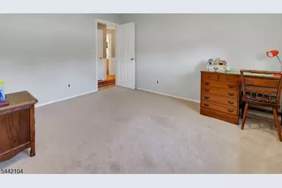 681 Chestnut St, Long Hill Township, NJ 07980 - Photo 22