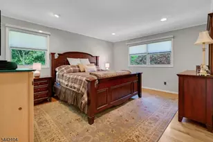 681 Chestnut St, Long Hill Township, NJ 07980 - Photo 16