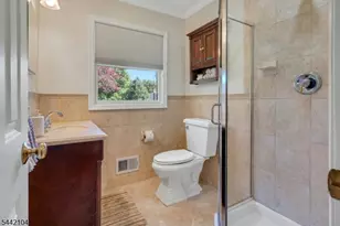 681 Chestnut St, Long Hill Township, NJ 07980 - Photo 18