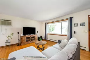140 Maplewood Ave, Clifton, NJ 07013 - Photo 6