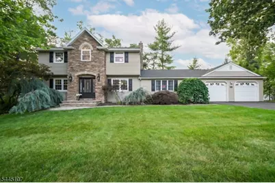68 Fieldstone Pl, Wayne, NJ 07470 - Photo 2