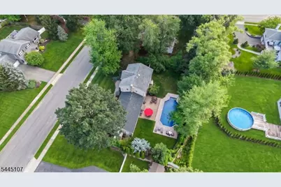 68 Fieldstone Pl, Wayne, NJ 07470 - Photo 36