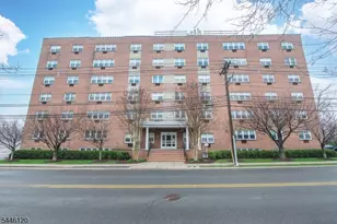 467 Valley St, Maplewood, NJ 07040 - Photo 1