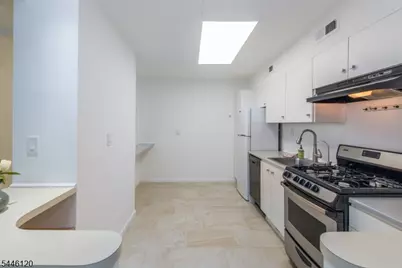 467 Valley St #1 A, Maplewood, NJ 07040 - Photo 22