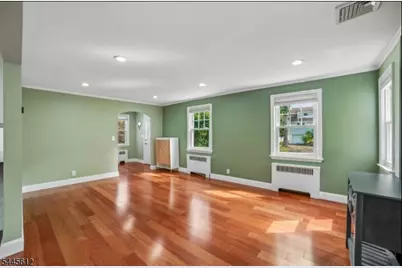 47 W Lawn Rd, Livingston, NJ 07039 - Photo 8