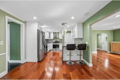 47 W Lawn Rd, Livingston, NJ 07039 - Photo 10