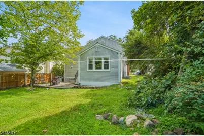47 W Lawn Rd, Livingston, NJ 07039 - Photo 32