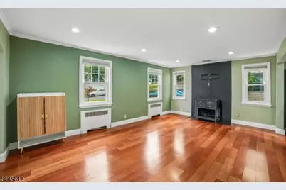 47 W Lawn Rd, Livingston, NJ 07039 - Photo 6