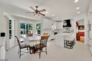 154 Tanglewood Pass, Jefferson Township, NJ 07849 - Photo 4