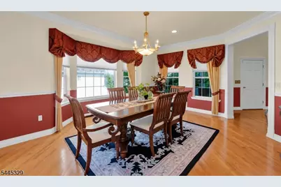 154 Tanglewood Pass, Jefferson Township, NJ 07849 - Photo 8