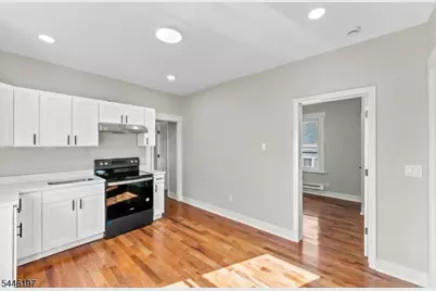 87 N 5th St, Paterson, NJ 07522 - Photo 32