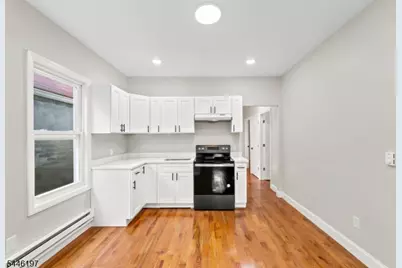 87 N 5th St, Paterson, NJ 07522 - Photo 16