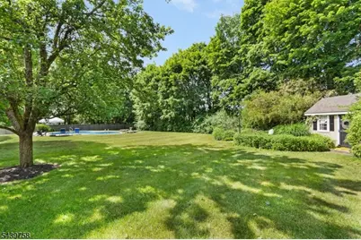2 William Way, Washington Township, NJ 07853 - Photo 32