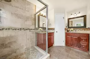 15 Nuthatcher Ct, Wayne, NJ 07470 - Photo 20