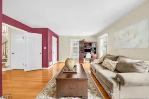 15 Nuthatcher Ct, Wayne, NJ 07470 - Photo 12