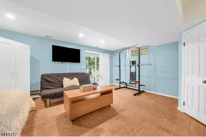 15 Nuthatcher Ct, Wayne, NJ 07470 - Photo 26