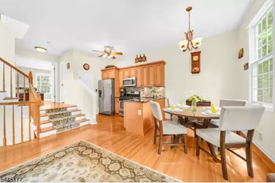 15 Nuthatcher Ct, Wayne, NJ 07470 - Photo 6