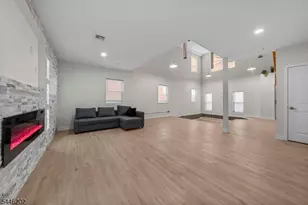 35 Woodside Pl, Newark, NJ 07104 - Photo 18